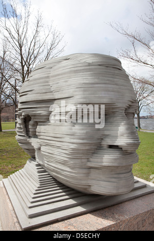 A statue of the musician Arthur Fiedler in the Charles River Esplanade park in Boston, Massachusetts, USA Stock Photo