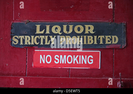 A noticeboard indicating No Smoking, Liquor Strictly Prohibited Stock Photo