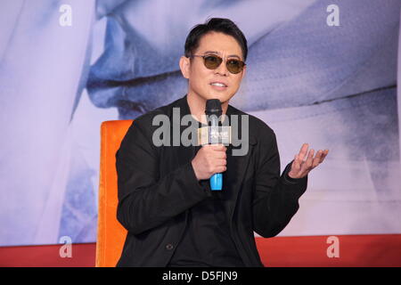 Jet Li attended a game awards in Shanghai, China on Sunday March 31, 2013. Stock Photo