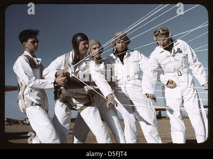 Instructor explaining the operation of a parachute to student pilots, Meacham Field, Fort Worth, Tex. (LOC) Stock Photo