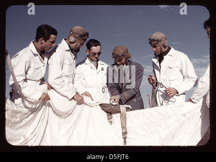 Instructor explaining the operation of a parachute to student pilots, Meacham Field, Fort Worth, Tex. (LOC) Stock Photo