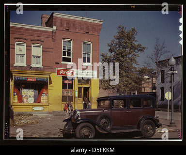 [Shulman's Market at the southeast corner of N Street and Union Street S.W., Washington, D.C., with a 1931 Chevrolet car parked in front] (LOC) Stock Photo