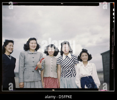 Japanese-American camp, war emergency evacuation, [Tule Lake Relocation Center, Newell, Calif.] (LOC) Stock Photo