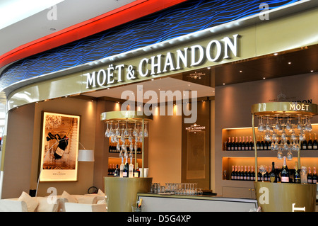 Moet & Chandon champagne boutique, duty free shop, Dubai international ...