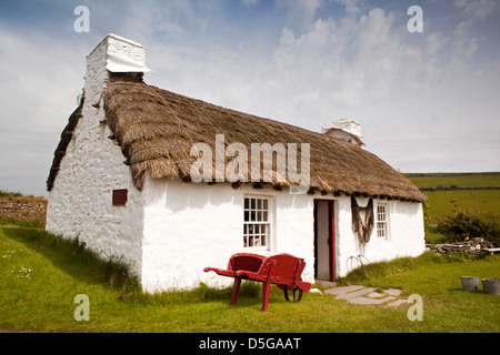 Isle of Man, Cregneash, Manx Heritage village folk museum, Harry Kelly’s cottage Stock Photo