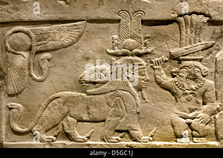pharaoh ramses ii lassoing a bull with seti i
