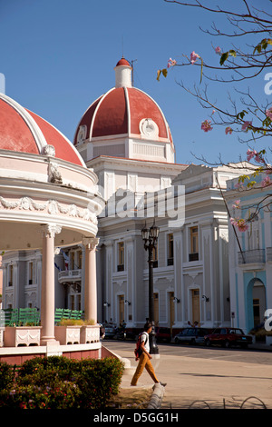 pavillon of Parque Jose Marti and the colourful Ayuntamiento City Hall in Cienfuegos, Cuba, Caribbean Stock Photo