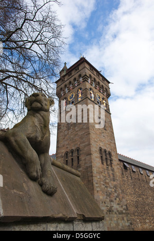 The Animal Wall,  overlooked by Cardiff Castle clock tower, Cardiff, South Glamorgan, Wales, United Kingdom Stock Photo