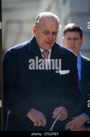 Cambridge, UK. 2nd April 2013. Prince Philip and Sir David Attenborough at the Senate House in Cambridge U.K  today  at the launch of the Cambridge conservation Initiative. Credit: JAMES LINSELL-CLARK / Alamy live News Stock Photo