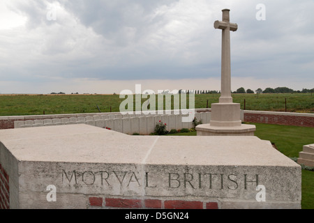 Entrance nameplate, Cross of Sacrifice and headstones in Morval British Cemetery, Pas de Calais, Picardy, France. Stock Photo
