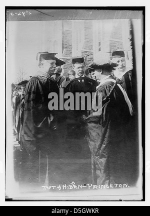 Former President William Howard Taft being sworn in as Chief Justice of ...