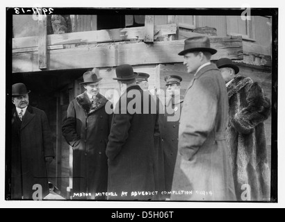 Mayor Mitchel at aqueduct completion 1/12/14 (LOC) Stock Photo