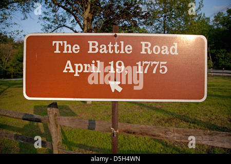 Sign for 'The Battle Road' for April 19, 1775 in historic Concord/Lexington area where Revolutionary War started Stock Photo