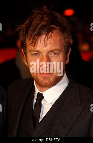 British actor Ewan McGregor arrives for the premiere of the film 'The Ghost Writer' during the 60th Berlinale International Film Festival in Berlin, Germany, 12 February 2010. The festival runs until 21 Febuary 2010. Photo: Hubert Boesl Stock Photo