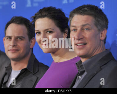 German actors Martina Gedeck, Tobias Moretti (R) and Moritz Bleibtreu attend the photocall for the film 'Jew Suss - Rise And Fall' ('Jud Süss - Film ohne Gewissen') running in competition during the 60th Berlinale International Film Festival in Berlin, Germany, on Thursday, 18 February 2010. The festival runs until 21 Febuary 2010. Photo: Jörg Carstensen dpa/lbn  +++(c) dpa - Bildf Stock Photo