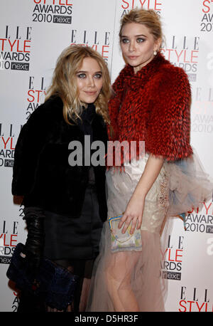 US actresses Mary-Kate Olsen and Ashley Olsen arrive at the 2010 ELLE Style Awards at the Grand Connaught Rooms in London, Great Britain, 22 February 2010. The fashion magazine's annual award ceremony coincides with the London Fashion Week and recognizes personalities from the fashion and entertainment world. Photo: Hubert Boesl Stock Photo
