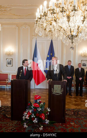 Prague, Czech Republic. 3rd April 2013. Czech president Milos Zeman (right) and European Commission President Jose Manuel Barroso (left) speak during briefing after the Czech president signed amendment of the Lisbon Treaty which enables formation of the Eurozone rescue fund in Prague, Czech Republic, on Wednesday, April 3, 2013. (CTK Photo/Vit Simanek/Alamy Live News) Stock Photo