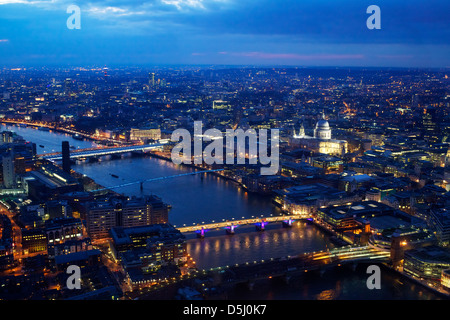 Dusk view from the Shard, looking west toward St Paul's Cathedral, the millennium bridge, the Thames, Southwark and blackfriars Stock Photo
