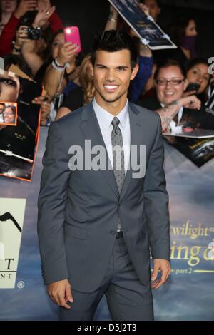 Actor Tyler Lautner arrives at the world premiere of 'The Twilight Saga: Breaking Dawn - Part 2' at Nokia Theatre at L.A. Live in Los Angeles, USA, on 12 November 2012. Photo: Hubert Boesl/dpa Stock Photo