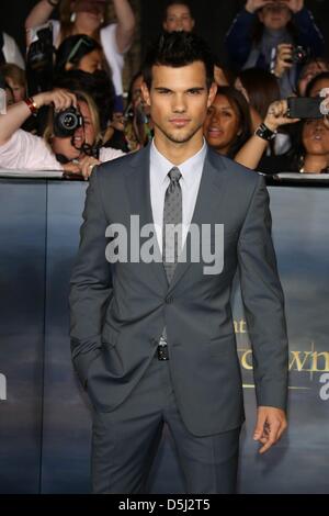 Actor Tyler Lautner arrives at the world premiere of 'The Twilight Saga: Breaking Dawn - Part 2' at Nokia Theatre at L.A. Live in Los Angeles, USA, on 12 November 2012. Photo: Hubert Boesl/dpa Stock Photo