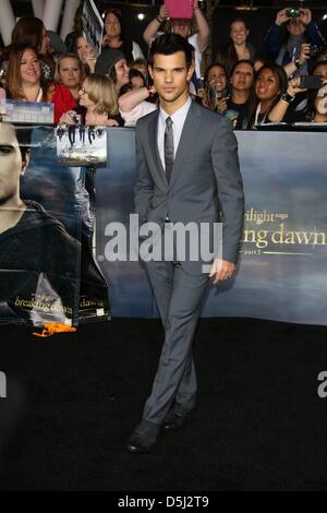 Actor Tyler Lautner arrives at the world premiere of 'The Twilight Saga: Breaking Dawn - Part 2' at Nokia Theatre at L.A. Live in Los Angeles, USA, on 12 November 2012. Photo: Hubert Boesl/dpa Stock Photo