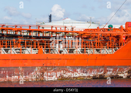 Oil tanker at Billingham oil jetty on the river Tees at Middlesbrough, north east England, UK Stock Photo