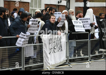 London, UK, 5th April 2013 Anjem Choudary's Muslim group hold demonstration outside the Myanmar embassy over alleged atrocities committed by Buddhists against Muslims in that country. Credit: martyn wheatley / Alamy Live News Stock Photo