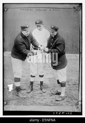 Rube Marquard, New York Giants, baseball card portrait]