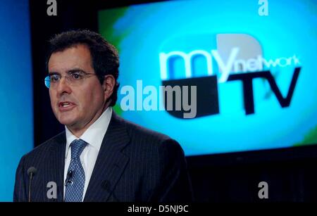 Apr 05, 2013 - FILE - Former News Corp president PETER CHERNIN has bid around $500 million for Hulu, the online video streaming service he helped create in 2007, according to two sources with knowledge of Hulu's sale process. PICTURED:  Feb. 22, 2006 - New York, Peter Chernin announces Fox will launch My Network TV, A New primetime schedule to debut in the fall. (Credit Image: © Globe Photos/ZUMAPRESS.com) Stock Photo