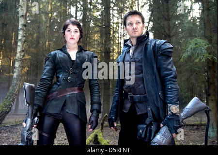 HANSEL AND GRETEL WITCH HUNTERS in 2013 Paramount film with Gemma Arterton and Jeremy Renner Stock Photo