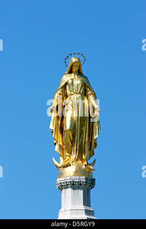 Statue of the Blessed Virgin Mary near cathedral in Zagreb, Croatia Stock Photo