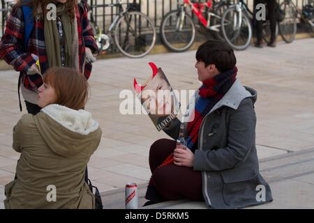 London, UK. 8th April, 2013. People celebrate the death of Baroness Thatcher at a 'party' in Brixton. The ex PM died earlier in the morning at the Ritz Hotel in central London where she had been staying due to poor health. George Henton / Alamy Live News. Stock Photo