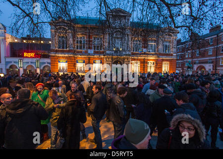 London, UK. 8th April 2013. Hundreds of people gather in Brixton celebrating the demise of Baroness Thatcher. Credit: martyn wheatley / Alamy Live News Stock Photo