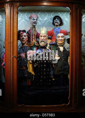 Puppets are on display at Villa P. in Magdeburg, Germany, 13 November 2012. The biggest marionettes museum in central Germany is supposed to open there on 25 November 2012. 1,000 exhibits will be displayed on 600 sqm. Photo: Jens Wolf Stock Photo