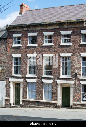 1 and 2, North Bailey early 19th century houses Durham City north east England UK Stock Photo