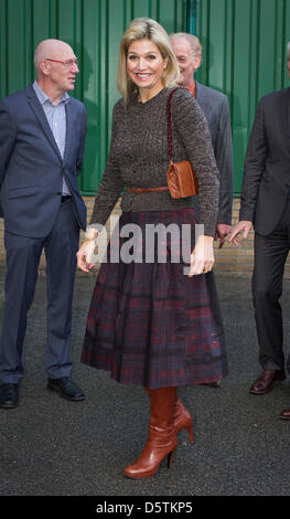 Princess Maxima of The Netherlands attends the presentation of action plan Learning Jobs works at the Heineken factory in Den Bosch, The Netherlands, 27 November 2012. Photo: Patrick van Katwijk - NETHERLANDS OUT Stock Photo