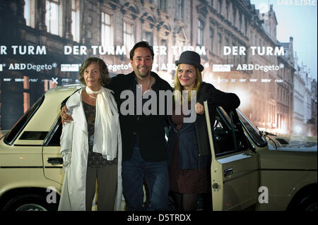 Actors Jan Josef Liefers, his mother Brigitte Waehner (L) and his wife Ana Loos arrive for the premiere of the TV production 'Der Turm'  at Parkhotel 'Weisser Hirsch' in Dresden, Germany, 24 September 2012. The movie tells the story of the family Hoffmann between 1982 and 1989, who lived in a refuge trying to ignore the socialist system. Photo: Arno Burgi Stock Photo