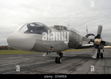 Convair NC-131H Total In-Flight Simulator (TIFS) > National Museum of the  United States Air Force™ > Display