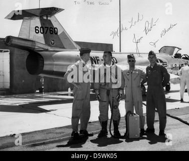 Deatrick, Loh, Rider and Rhodes by the Lockheed (F-104A-10-LO) NF-104A 'Starfighter', 1968. Stock Photo