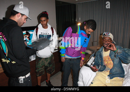 Harold 'Strap' Duncan (Right) The Hip Hop Group Travis Porter hanging out at the Andaz Hotel in West Hollywood Los Angeles, Stock Photo