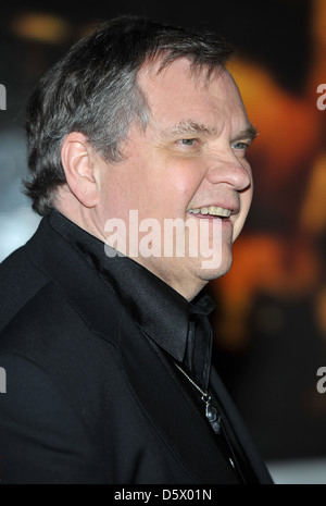 Meatloaf Sign Meat Loaf signs copies of his new album, 'Hell In A Handbasket' at HMV ...