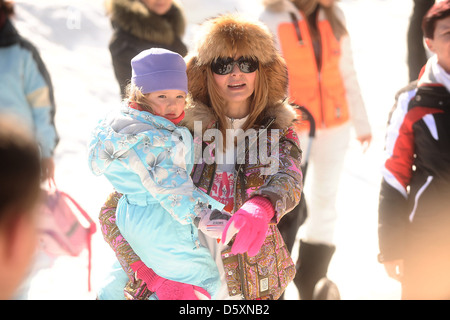 Ivana Gottova spends her winter holidays with her daughters Charlotte Ella and Sofie Nelly in the Krkonose mountains at Savoy Stock Photo