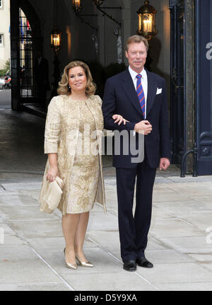 Grand Duke Henri of Luxembourg, Grand Duchess Maria Teresa during their civil wedding at the Luxembourg City Town Hall, Friday 19 October 2012. Photo: RPE-Albert Nieboer / NETHERLANDS OUT Stock Photo