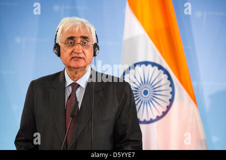 Berlin, Germany.10th April 2013.   Bilateral meeting between the German Foreign Minister Guido Westerwelle and his Indian counterpart Salman Khurshid. Credit Credit: Gonçalo Silva/Alamy Live News. Stock Photo