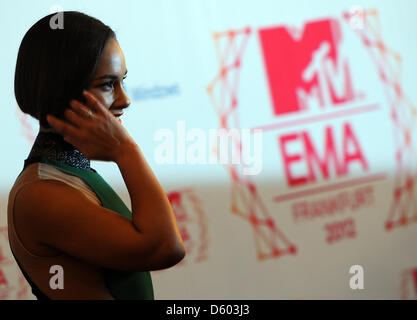 US singer Alicia Keys arrives for the MTV Europe Music Awards (EMA) 2012 held at Festhalle in Frankfurt, Sunday, 11 November 2012. The music TV channel's award ceremony is in its 19th year and recognizes talent on the European music scene. Photo: Britta Pedersen/dpa Stock Photo