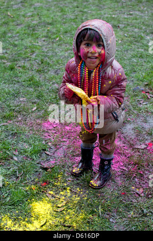 detalles about the holi festival in india