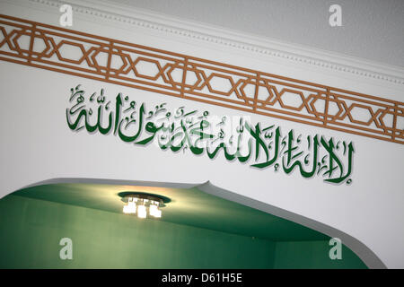 Friday prayer (Jumu'ah) takes place at Khadija Mosque in Berlin, germany, 20 April 2012. Photo: Florian Schuh Stock Photo