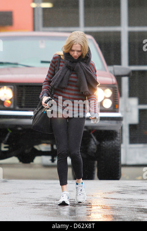 Amanda Seyfried departs Hugo's Restaurant in Beverly Hills Los Angeles, California - 23.01.12 Stock Photo