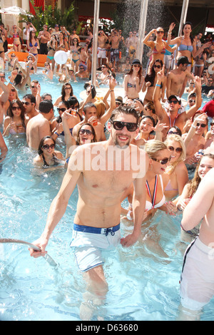 Michael Phelps Olympian Michael Phelps attends the Encore Beach Club 2011 season opening Las Vegas, Nevada - 16.04.11 Stock Photo