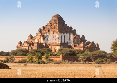 Dhammayangyi Temple, Old Bagan, Bagan, Myanmar, (Burma) Stock Photo